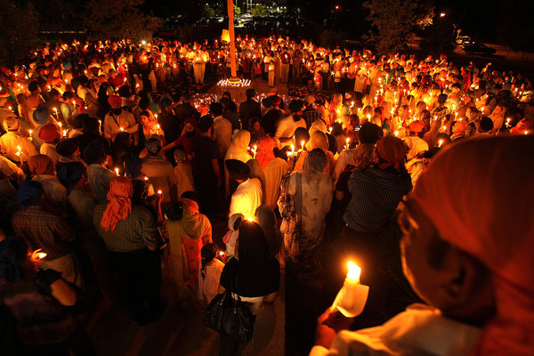 From Chicago Tribune: Sikh Vigil in Palatine, IL after Shootings in Oak Creek, WI